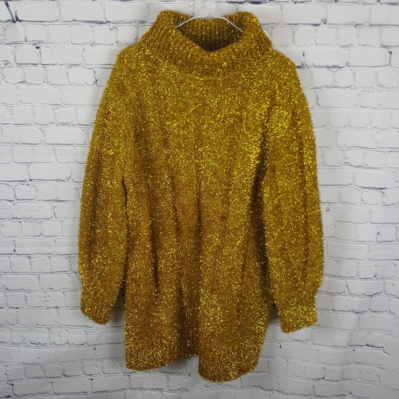 H&M Sweaters - H&M gold tinsel sweater